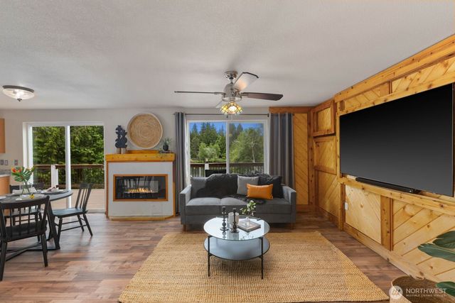 1790 SE Crescent Drive, Shelton, WA 98584