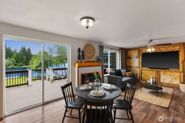 1790 SE Crescent Drive, Shelton, WA 98584