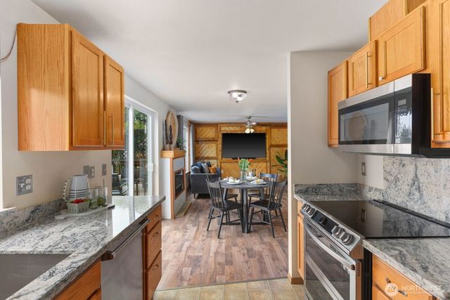 1790 SE Crescent Drive, Shelton, WA 98584