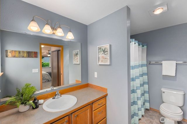 1790 SE Crescent Drive, Shelton, WA 98584