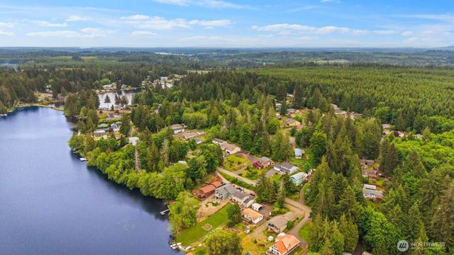 1790 SE Crescent Drive, Shelton, WA 98584