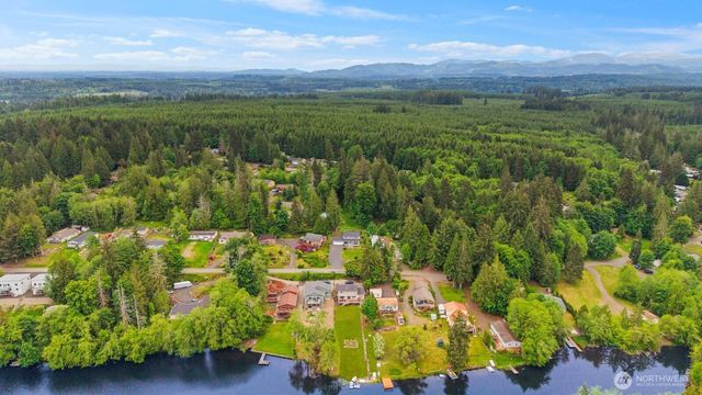 1790 SE Crescent Drive, Shelton, WA 98584
