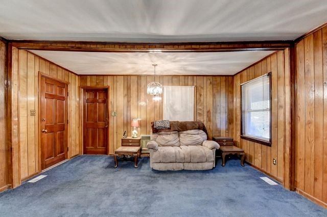 3527 Lakeview Drive, Gainesville, GA 30501