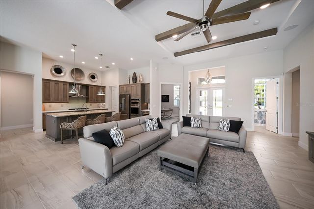 8310 REDONDA LOOP, Lakewood Ranch, FL 34202