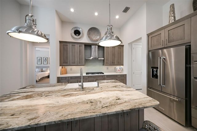 8310 REDONDA LOOP, Lakewood Ranch, FL 34202