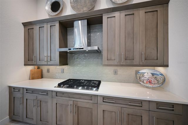 8310 REDONDA LOOP, Lakewood Ranch, FL 34202