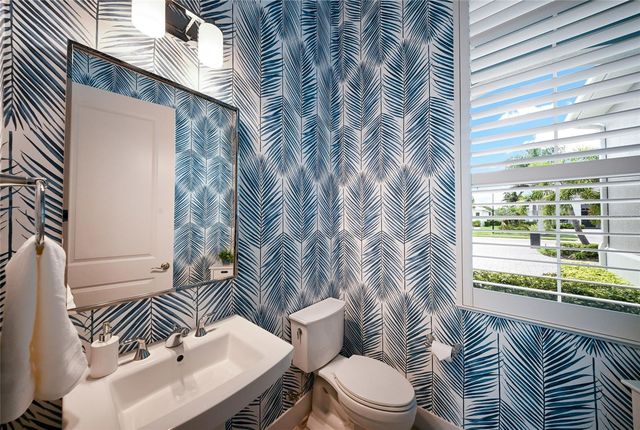 8310 REDONDA LOOP, Lakewood Ranch, FL 34202