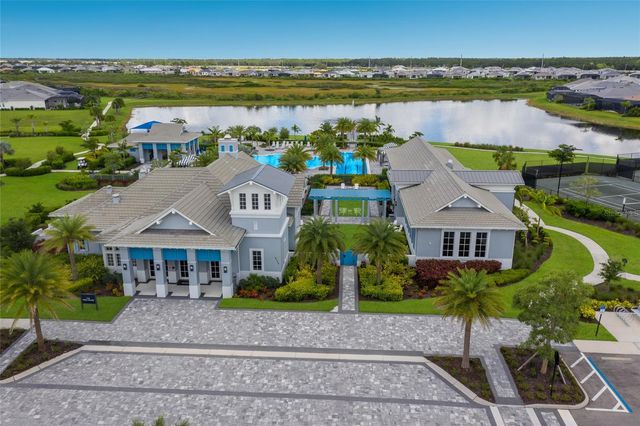 8310 REDONDA LOOP, Lakewood Ranch, FL 34202
