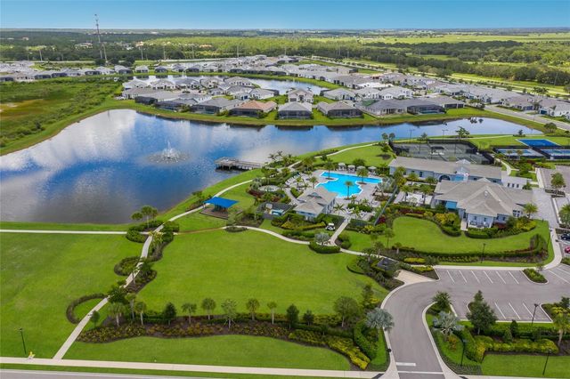 8310 REDONDA LOOP, Lakewood Ranch, FL 34202