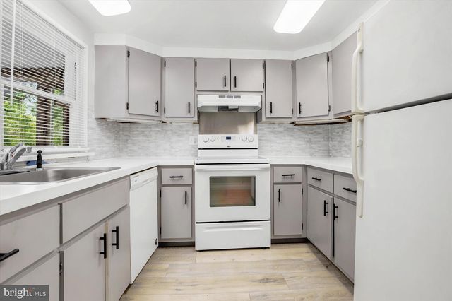 2339 E VINE ST, Hatfield, PA 19440