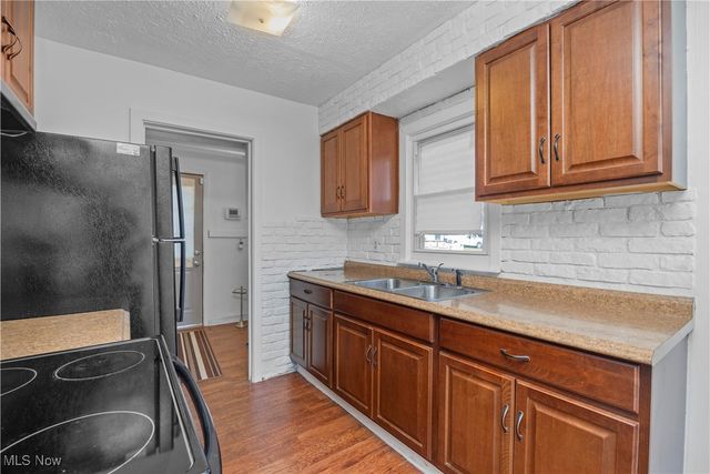 637 Reublin Court, Elyria, OH 44035