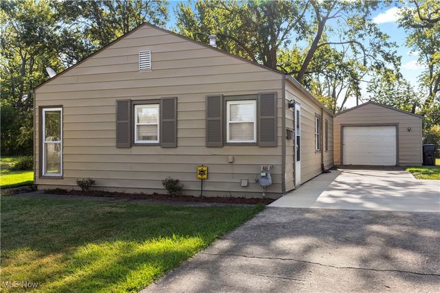 637 Reublin Court, Elyria, OH 44035