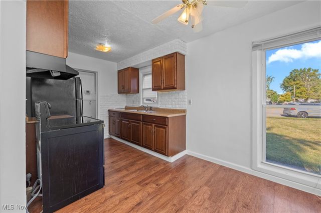 637 Reublin Court, Elyria, OH 44035