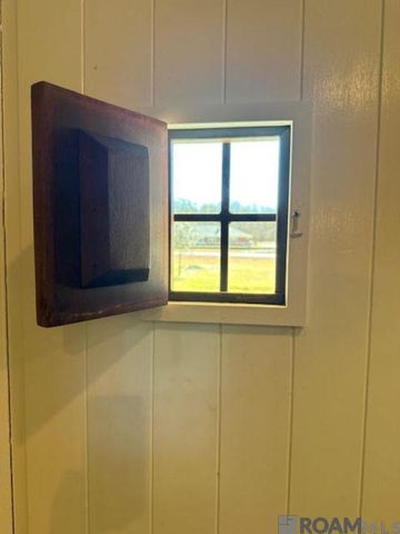 461 Port Hudson Plains Rd, Zachary, LA 70791