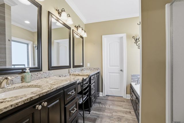 461 Port Hudson Plains Rd, Zachary, LA 70791