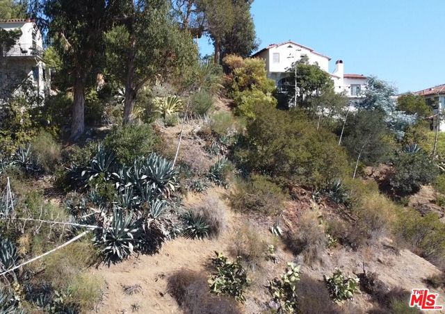 3336 North Ledgewood Drive, Los Angeles, CA 90068