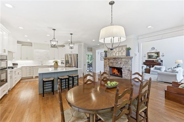 5708 Avalon Commons Way, Clermont, GA 30527