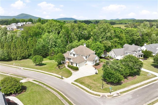 5708 Avalon Commons Way, Clermont, GA 30527