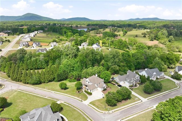 5708 Avalon Commons Way, Clermont, GA 30527