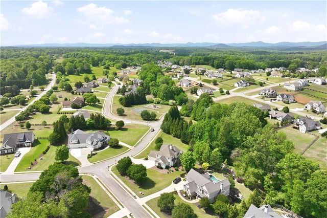 5708 Avalon Commons Way, Clermont, GA 30527