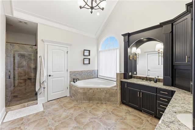 5708 Avalon Commons Way, Clermont, GA 30527