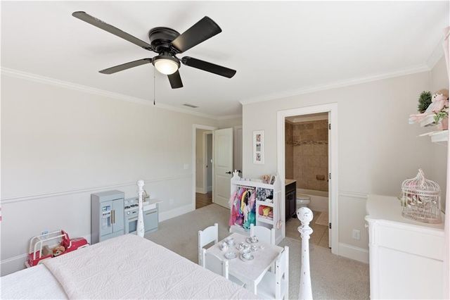 5708 Avalon Commons Way, Clermont, GA 30527