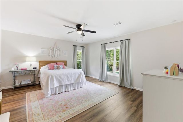5708 Avalon Commons Way, Clermont, GA 30527