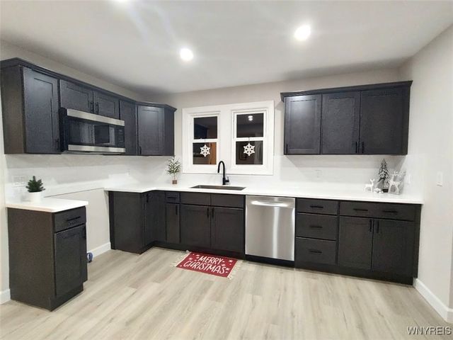 9500 Southwood Drive, Evans, NY 14006