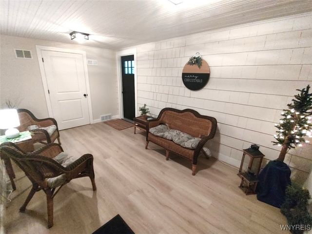 9500 Southwood Drive, Evans, NY 14006