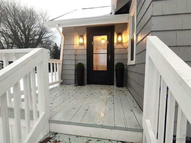 9500 Southwood Drive, Evans, NY 14006