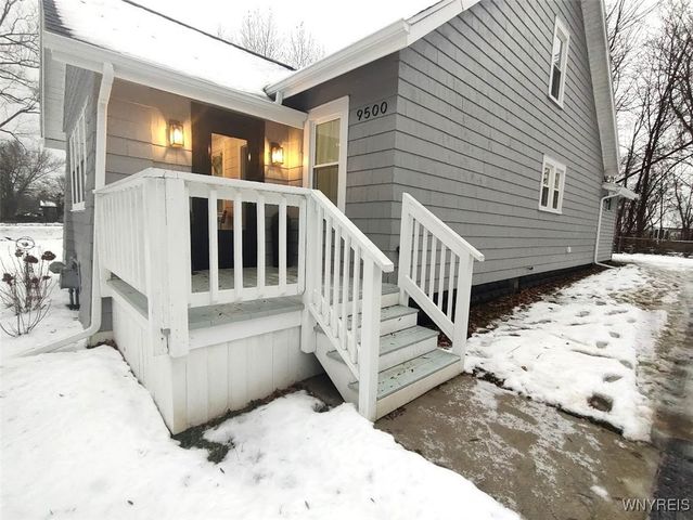 9500 Southwood Drive, Evans, NY 14006