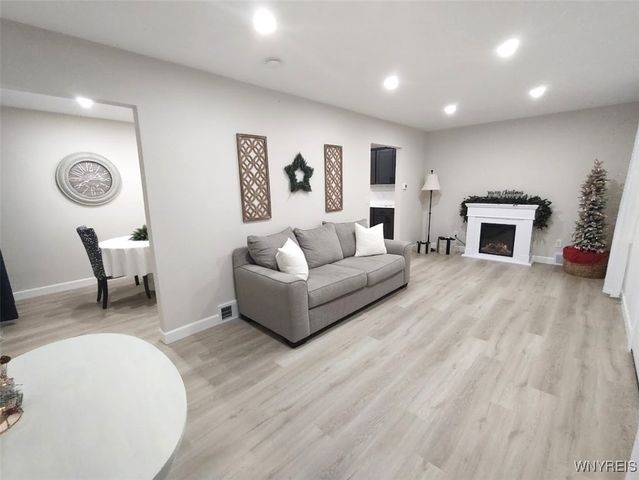 9500 Southwood Drive, Evans, NY 14006