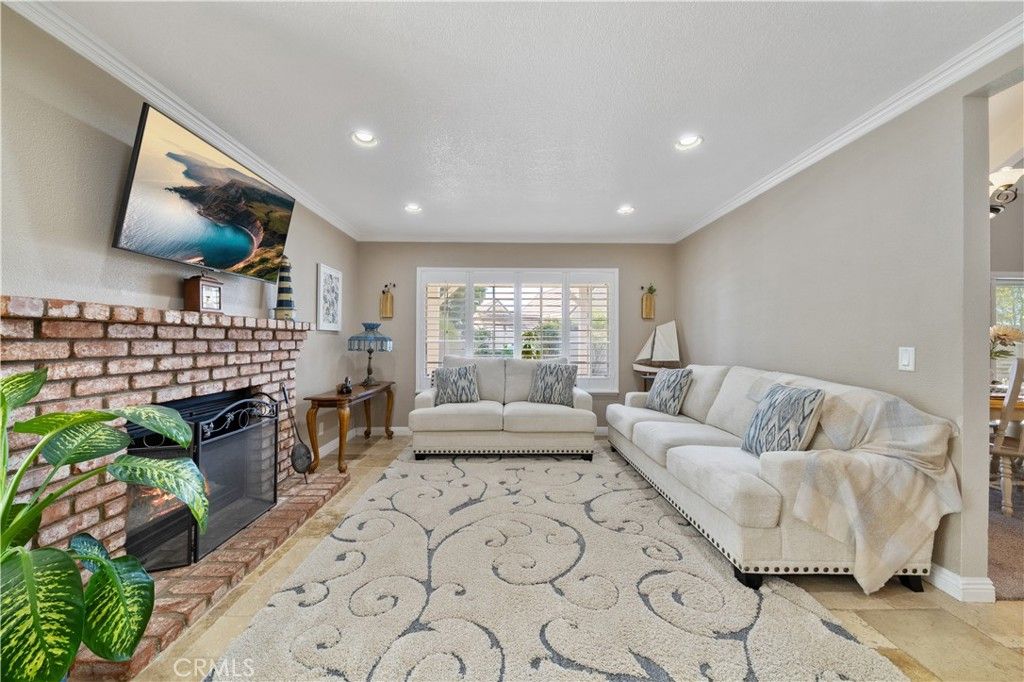 Image 13 of property listing at 1582 Foxdale Court, Upland, CA 91786