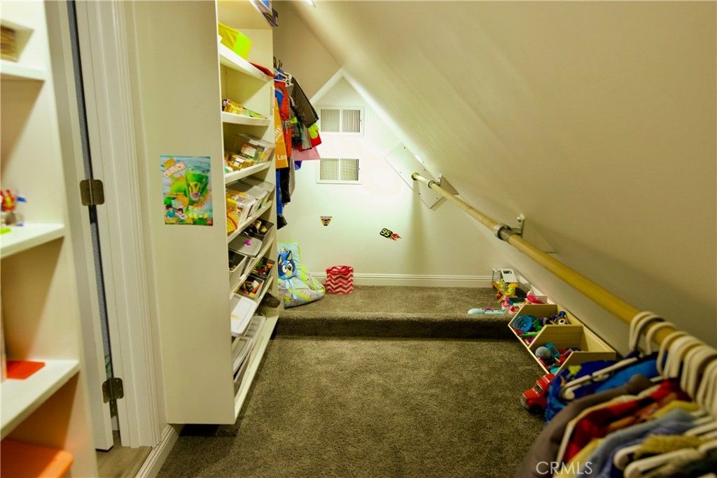 Image 41 of property listing at 1582 Foxdale Court, Upland, CA 91786