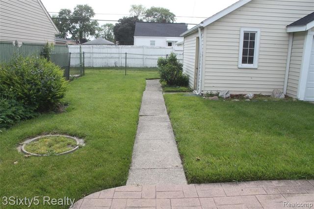 3184 20th Street, Wyandotte, MI 48192