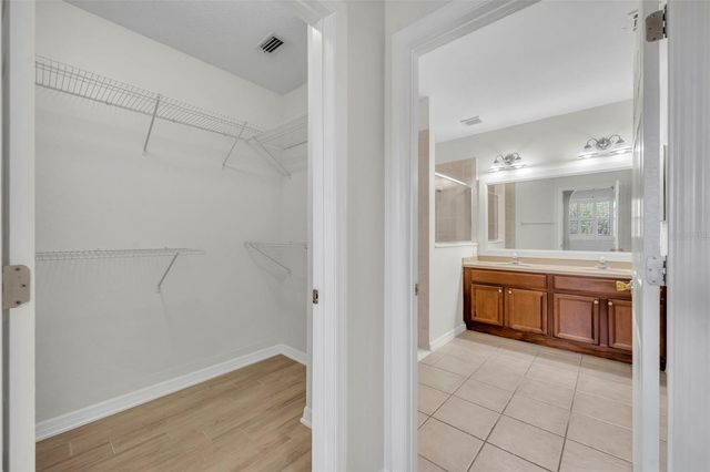 9435 MYRTLE CREEK LANE 307, Orlando, FL 32832