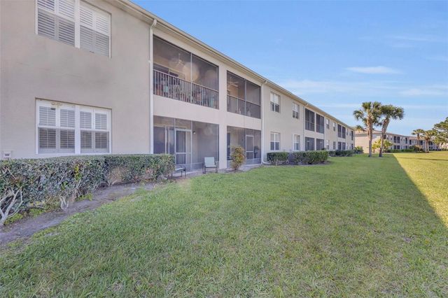 9435 MYRTLE CREEK LANE 307, Orlando, FL 32832