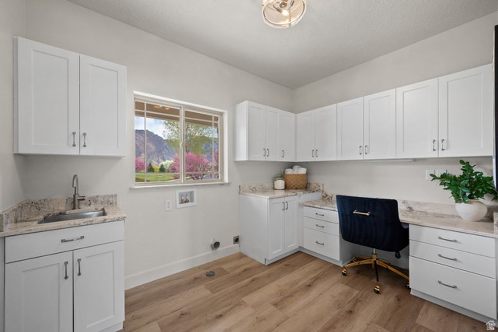 Image 24 of property listing at 184 S PFEIFFERHORN DR, Alpine, UT 84004