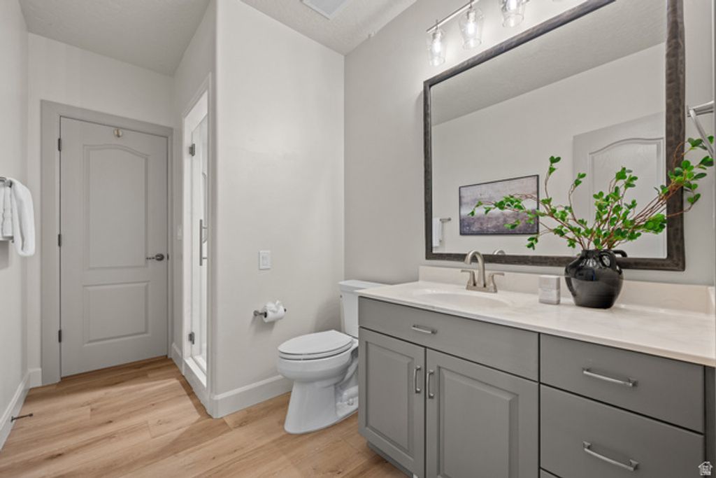 Image 36 of property listing at 184 S PFEIFFERHORN DR, Alpine, UT 84004