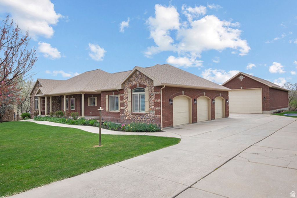 Image 47 of property listing at 184 S PFEIFFERHORN DR, Alpine, UT 84004