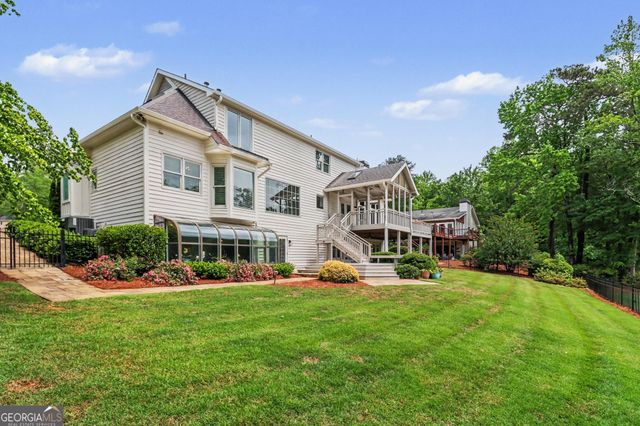 8895 Willowbrae Lane, Roswell, GA 30076
