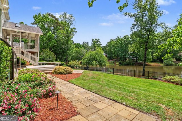 8895 Willowbrae Lane, Roswell, GA 30076