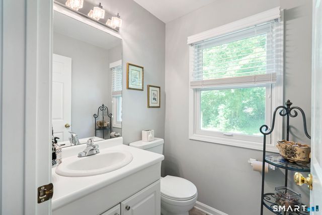 151 Lantern Park Lane South, Southbury, CT 06488
