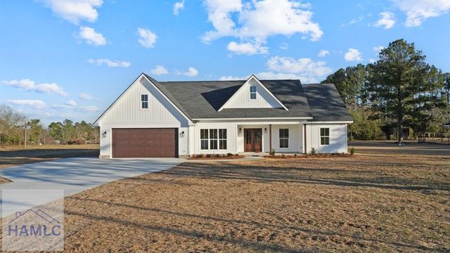 112 Foxwood Drive, Odum, GA 31555