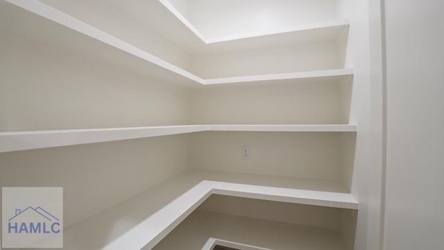 112 Foxwood Drive, Odum, GA 31555