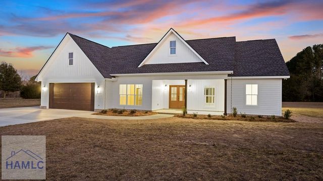 112 Foxwood Drive, Odum, GA 31555