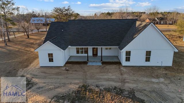 112 Foxwood Drive, Odum, GA 31555