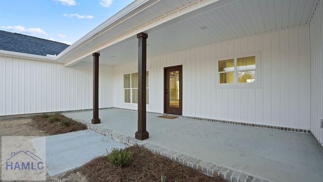 112 Foxwood Drive, Odum, GA 31555