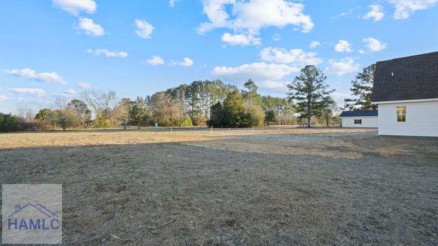 112 Foxwood Drive, Odum, GA 31555