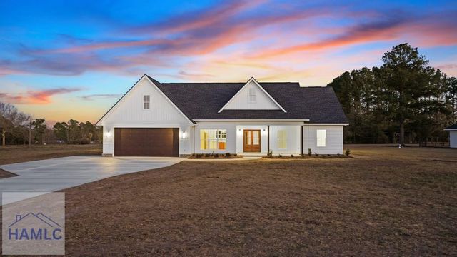 112 Foxwood Drive, Odum, GA 31555